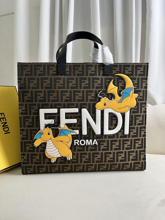 Fendi FF Logo Pattern Tote Bag 8095