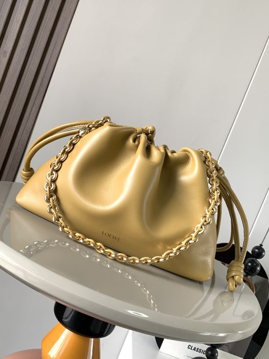 Loewe Flamenco Purse Leather Clutch Bag 9057