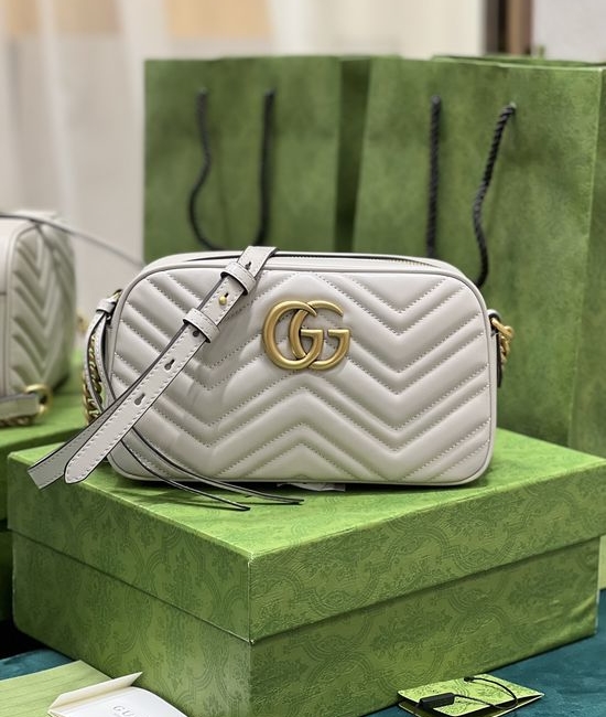 Gucci GG Marmont Small Shoulder Bag 447632