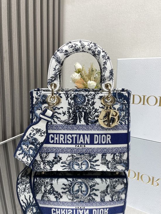 Christian Dior Sun God Blue Embroidered Lady Christian Dior Bag 11865