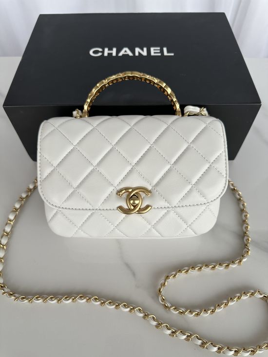 Chanel Lambskin Classic Flap Bag AS4808