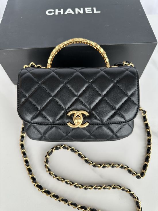Chanel Lambskin Classic Flap Bag AS4808