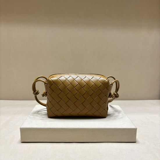 Bottega Veneta Woven Small Square Bag 3001