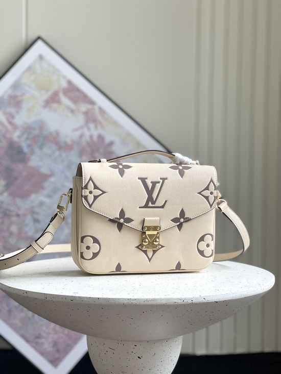 Louis Vuitton Pochette Metis Monogram Leather Handbag 14003