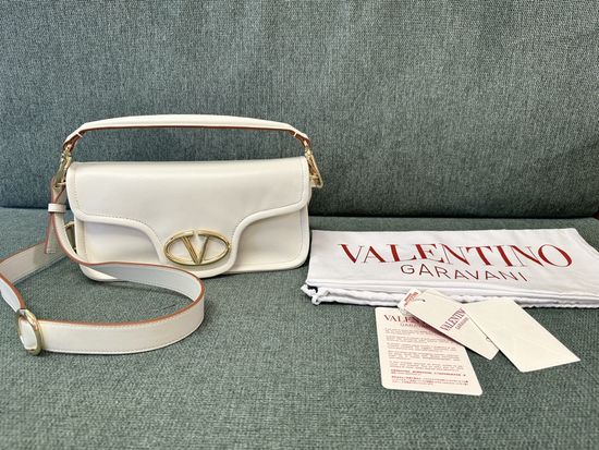 Valentino VLOGO SIGNATURE Lambskin Handbag 2233