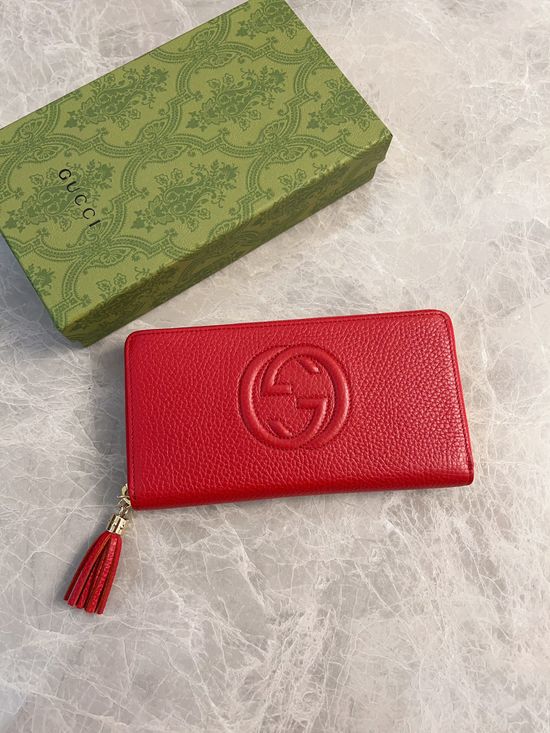 Gucci Grained Leather Zip Wallet 308004
