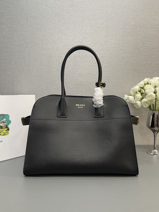 Prada Grained Leather Large Tote Bag 1BG508