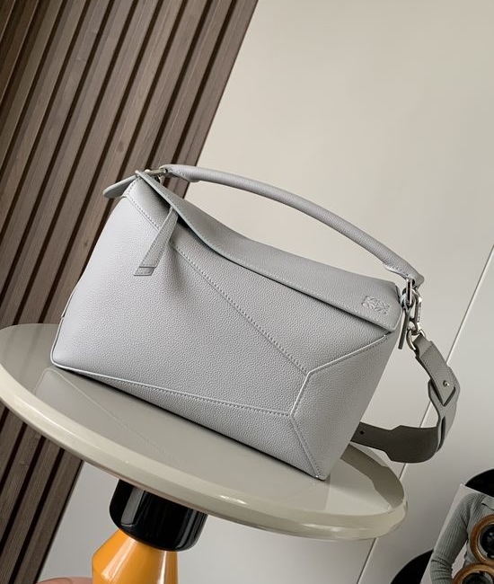 Loewe Puzzle Leather Handbag 9312