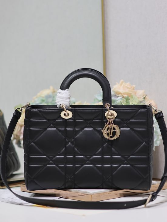 Christian Dior Lady D-Sire Handbag 1152