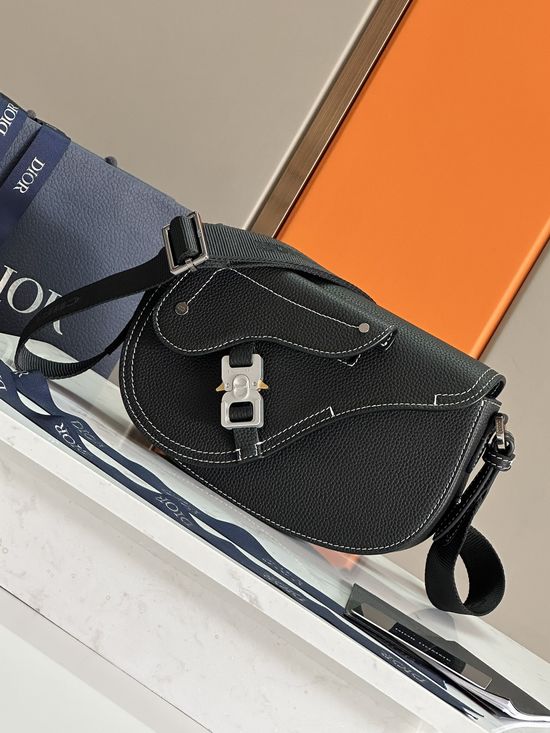Christian Dior Saddle Messenger Bag 93393
