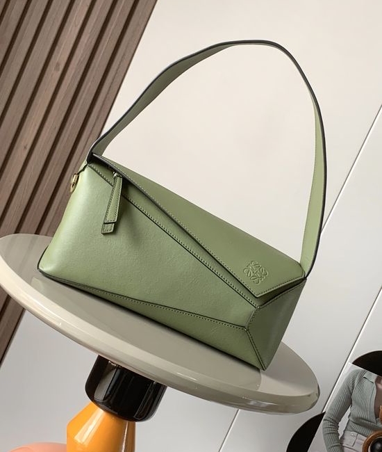 Loewe Puzzle Hobo Nappa Leather Shoulder Bag 8018