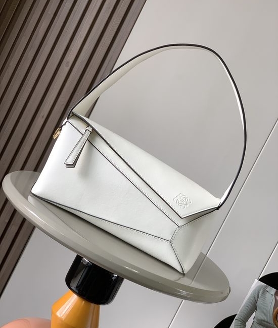 Loewe Puzzle Hobo Nappa Leather Shoulder Bag 8018