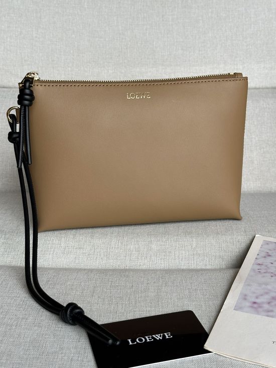 Loewe Knot Nappa Leather Clutch Bag Contrast Knot 3045