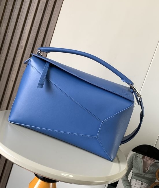 Loewe Puzzle Shiny Leather Handbag 9061
