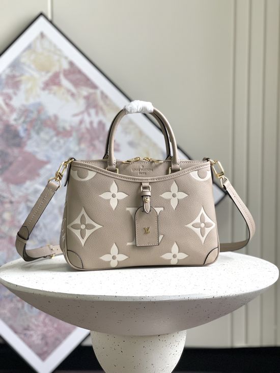 Louis Vuitton Trianon Embossed Leather Handbag M46488