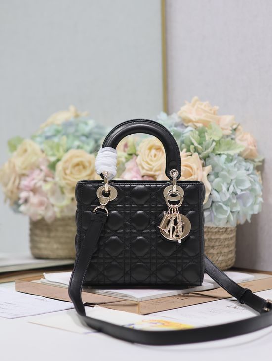 Christian Dior Lady Lambskin Quilted Handbag 0531