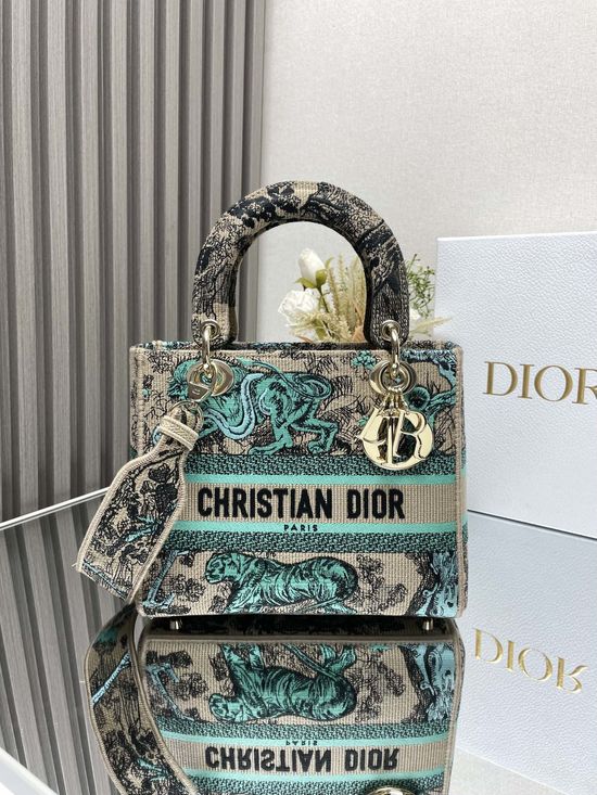 Christian Dior Lady Christian Dior Apricot Green Tiger Embroidery Bag 11692