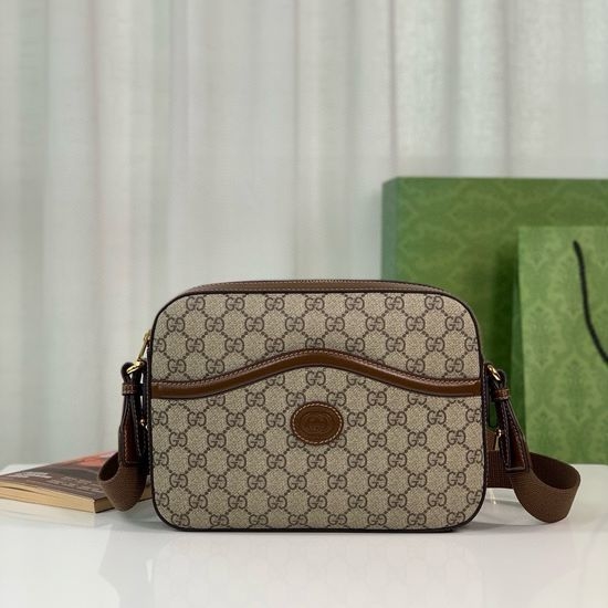 Gucci GG Retro Messenger Bag 675891