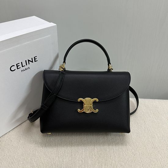 Celine Triomphe Kelly Handbag 117523