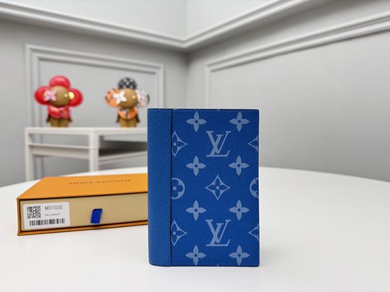 Louis Vuitton Tagarama Monogram Passport Holder M31030