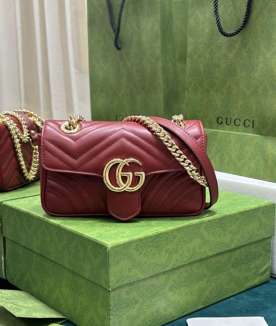 Gucci GG Marmont Leather Shoulder Bag 446744