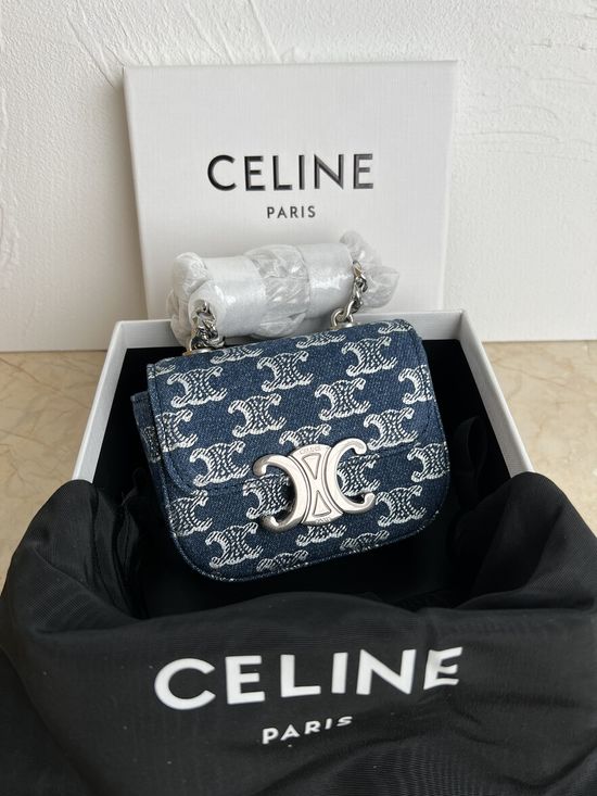 Celine Triomphe Mini Chain Bag 10L843DPV38NO