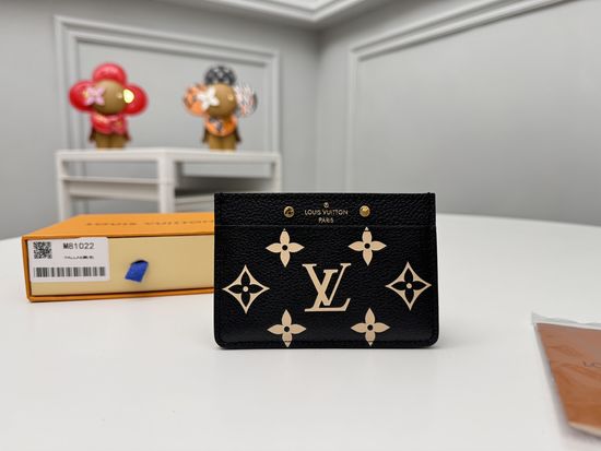 Louis Vuitton Monogram Empreinte Business Card Holder M81022