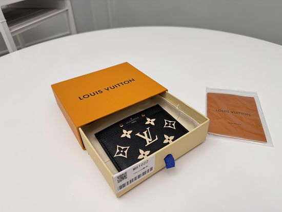 Louis Vuitton Monogram Empreinte Leather Card Holder M81022