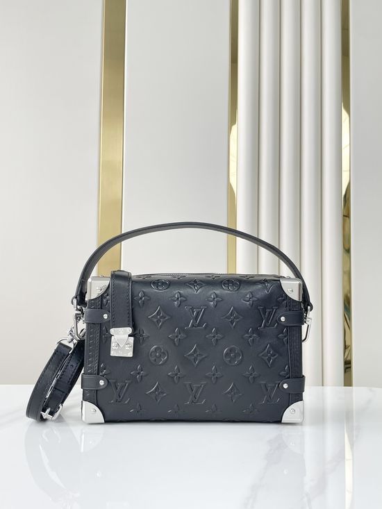 Louis Vuitton SIDE TRUNK Box Bag M21709