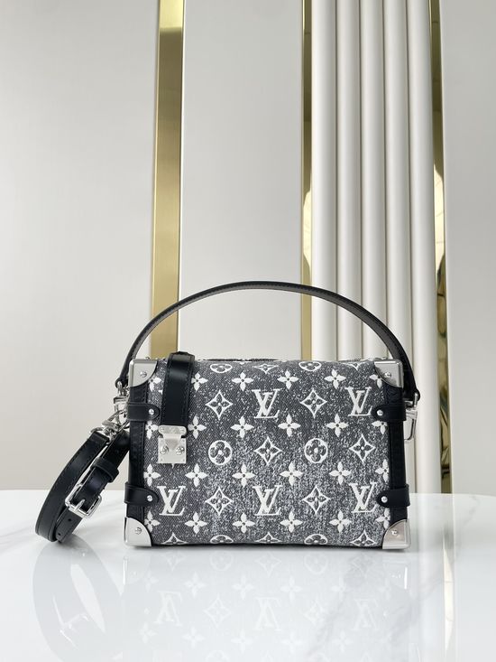 Louis Vuitton SIDE TRUNK Box Bag M21460