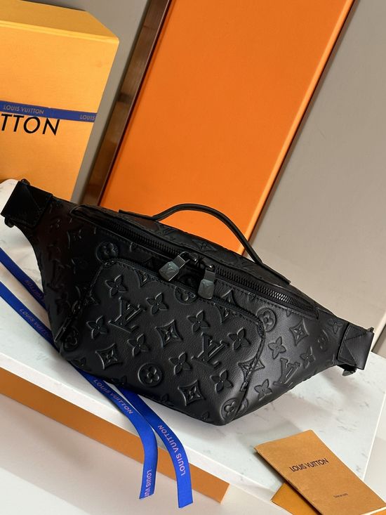 Louis Vuitton Rush Waist Bag M47058