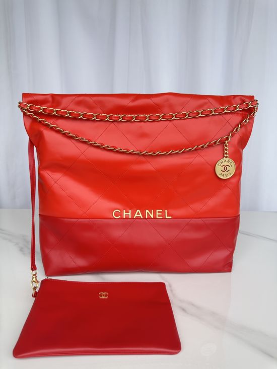 Chanel Leather Stitched Handbag AS3261