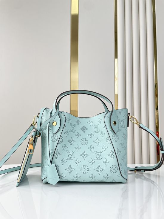 Louis Vuitton HINA Leather Crossbody Bag M54351