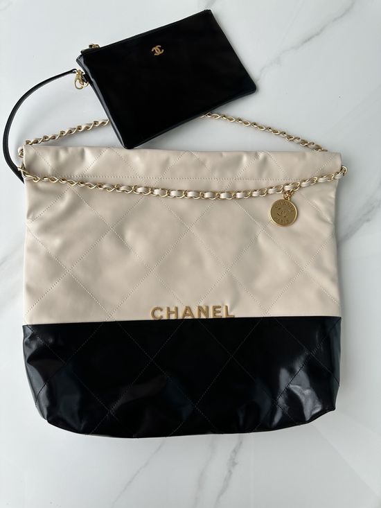 Chanel Stitching Leather Tote Bag AS3261