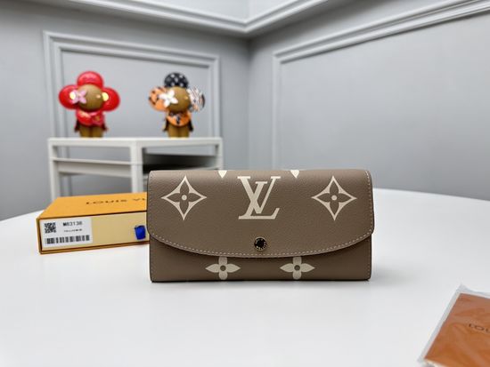 Louis Vuitton Emilie Wallet M83138
