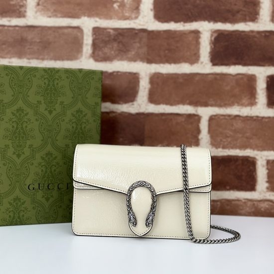 Gucci Off-White Wrinkled Patent Leather Bag 795368