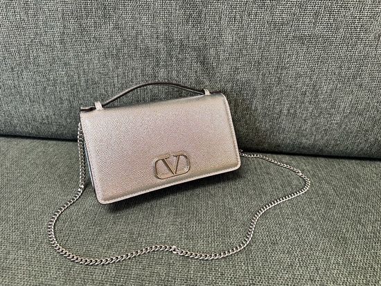Valentino Garavani VRING Leather WOC Bag 2068