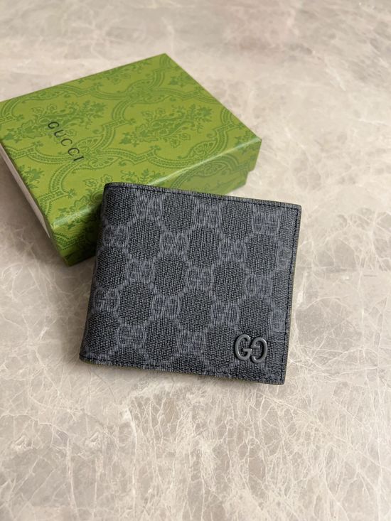 Gucci Short Wallet GG Logo Canvas Wallet 768243