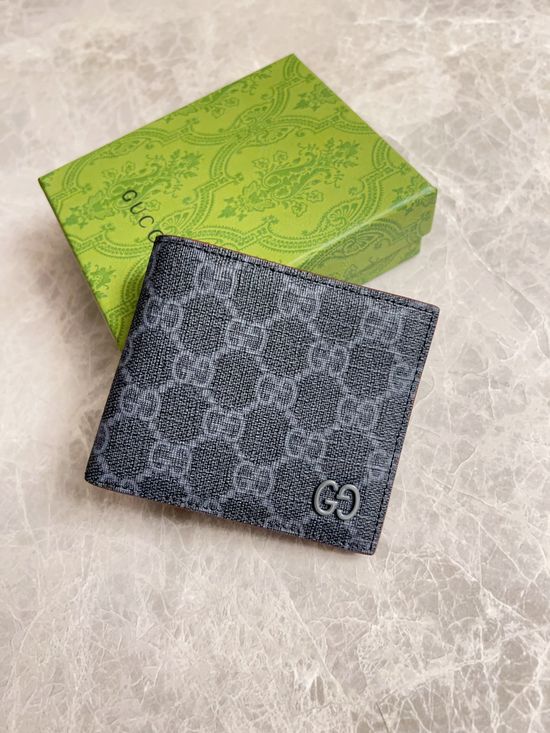 Gucci Short Wallet GG Logo Canvas Wallet 768243
