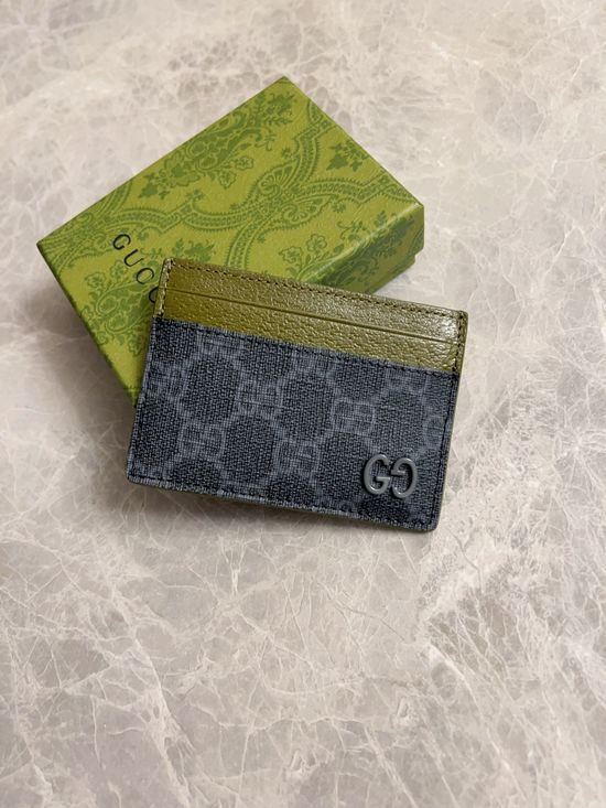 Gucci GG Supreme Canvas Card Holder 768248