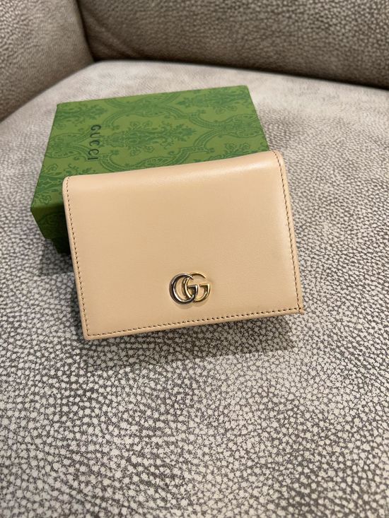 Gucci Double G Embellished Calfskin Card Wallet 790055