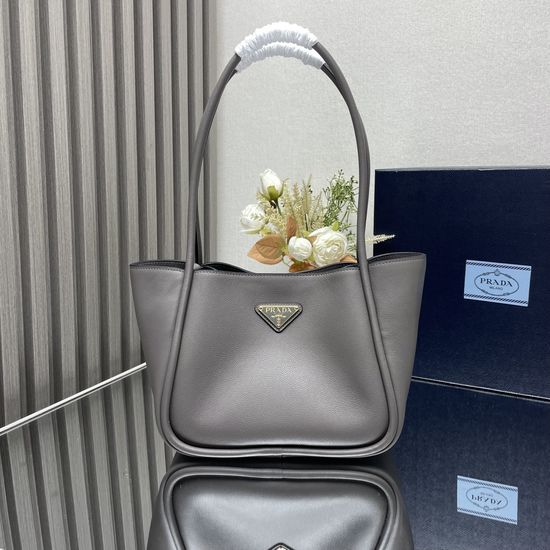 Prada Shoulder Bag Cowhide Hardware 1BG539