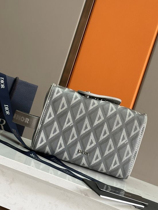 Christian Dior Lingot Toiletry Pouch CD 229P