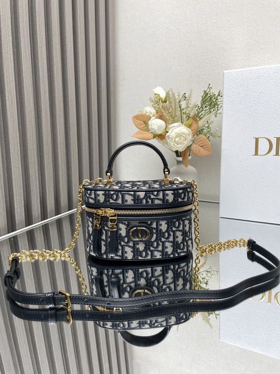 Christian Dior 30 Montaigne Mini Vanity Bag 5198
