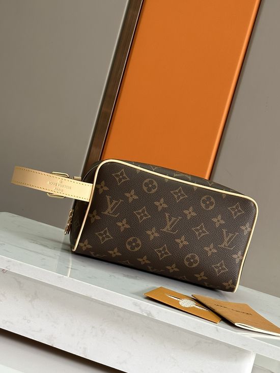 Louis Vuitton Locker Dopp Kit Cosmetic Bag M83112