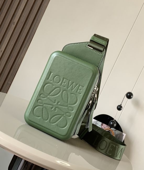Loewe Molded Sling Smooth Leather Crossbody Bag 9117