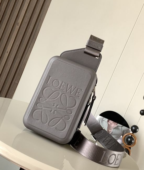 Loewe Molded Sling Smooth Calfskin Bag 9117