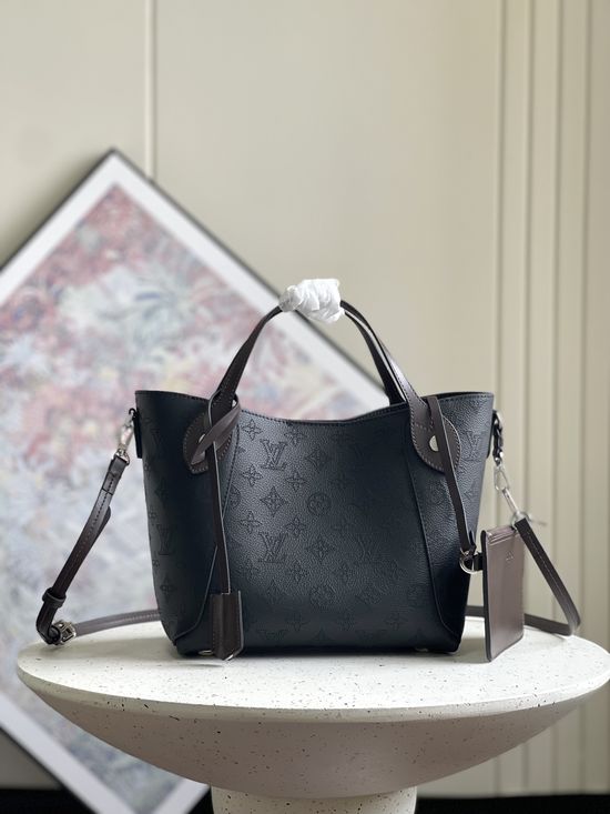 Louis Vuitton Hina Leather Foldable Handbag M54351