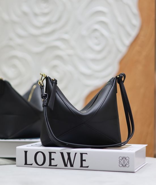 Loewe Puzzle Fold Clutch Bag 5101/650