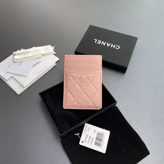 Chanel Quilted Pink Lambskin Card Holder with Gold Hardware 3595